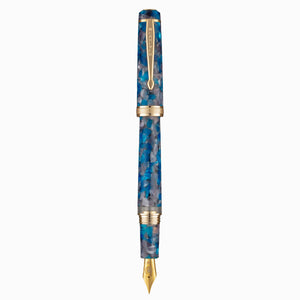 The Wearever Deluxe Collection Sapphire Smoke Fountain Pen