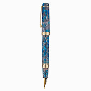 The Wearever Deluxe Collection Sapphire Smoke Fountain Pen
